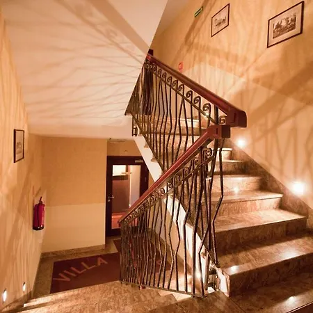 Gryf Rum i privatbostad Mielno (Koszalin)