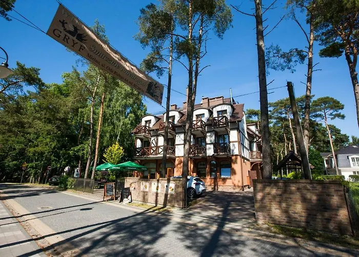 Проживание в семье Gryf