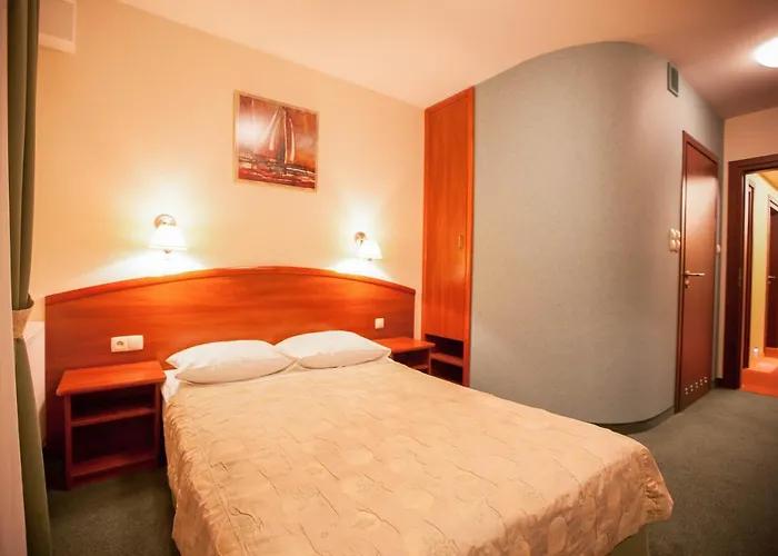 Проживание в семье Gryf